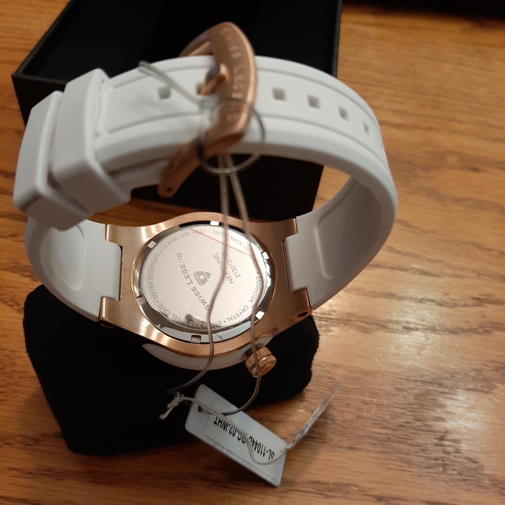 Ladies watch - Picture 2 of 9